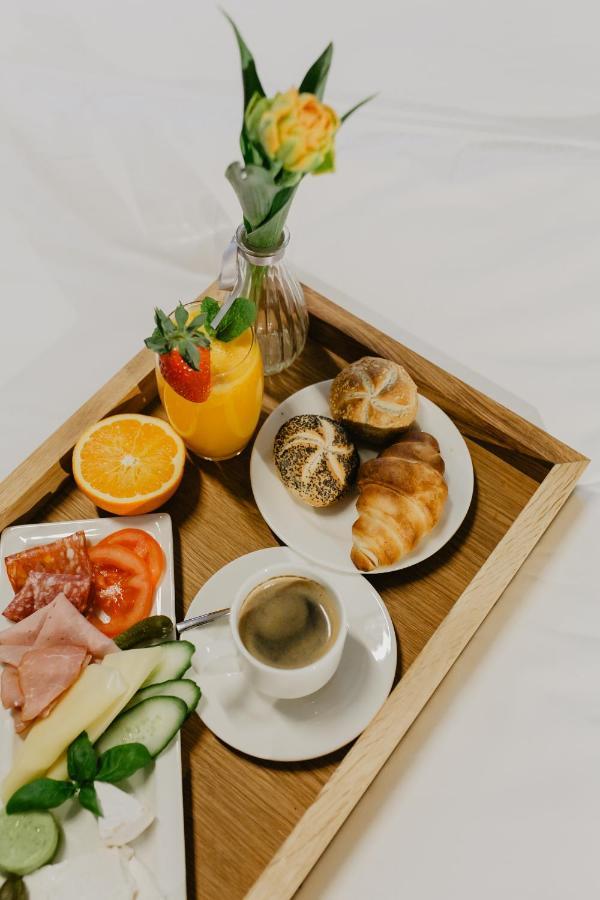 Molto Bene Hotel & Restaurant Skorcz 외부 사진
