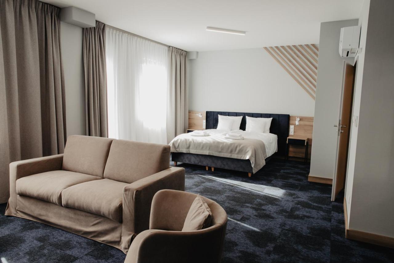 Molto Bene Hotel & Restaurant Skorcz 외부 사진